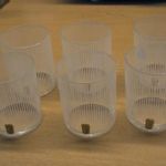 235 7029 Glas